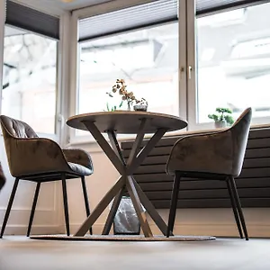 Apartment Exklusive 1-zimmer Stadtwohnung In 