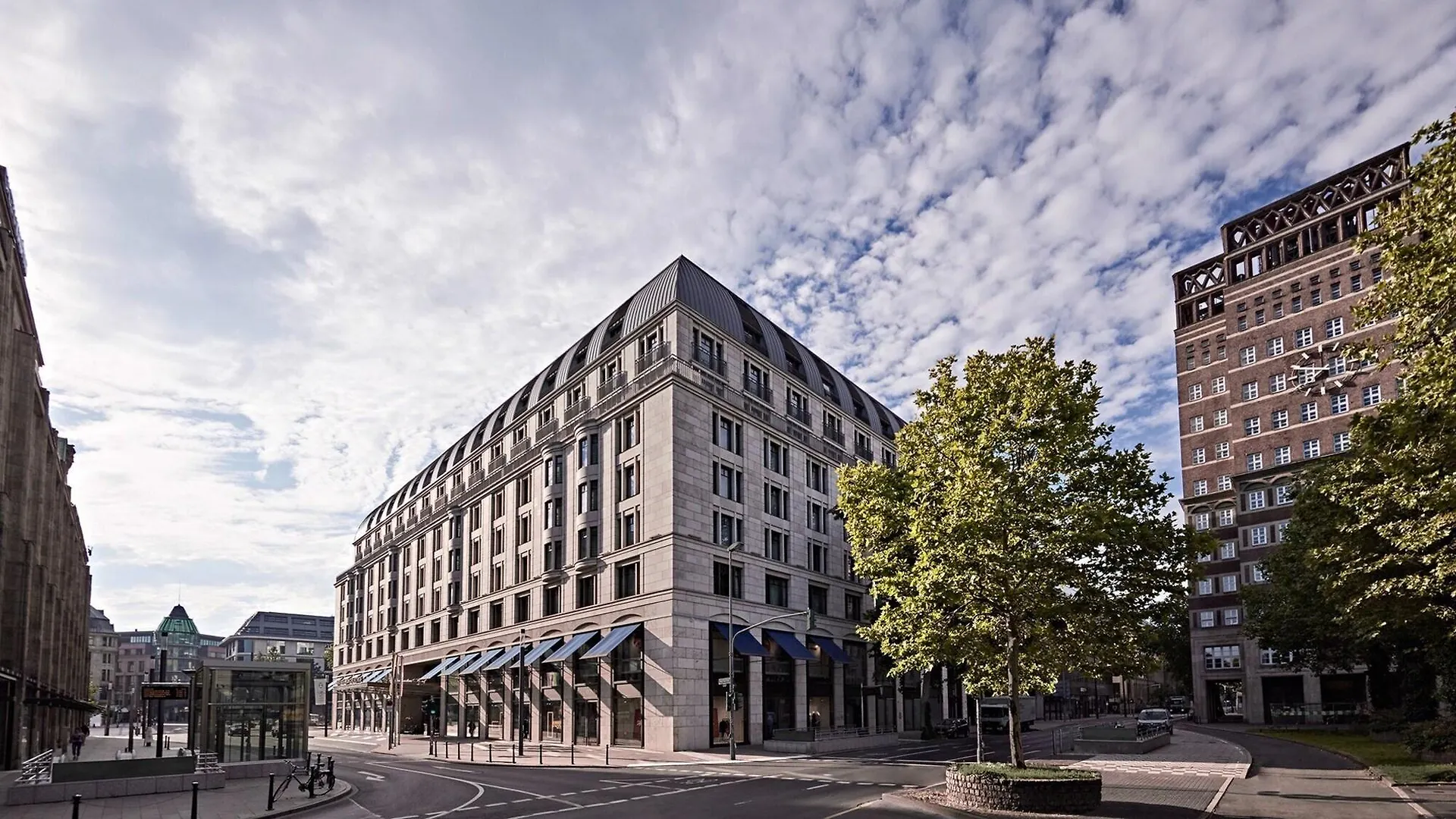 ***** Hotel Breidenbacher Hof Düsseldorf Tyskland