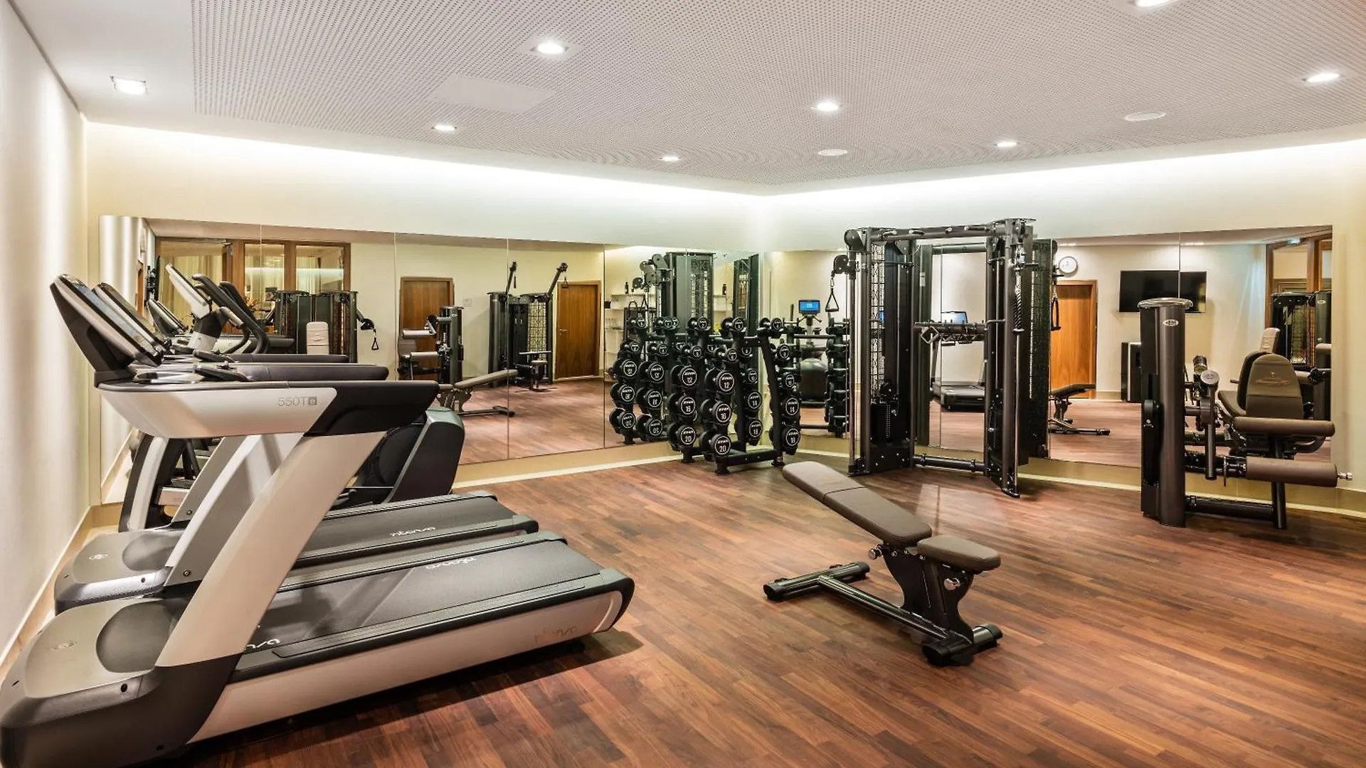 ***** Hotel Breidenbacher Hof Düsseldorf Tyskland