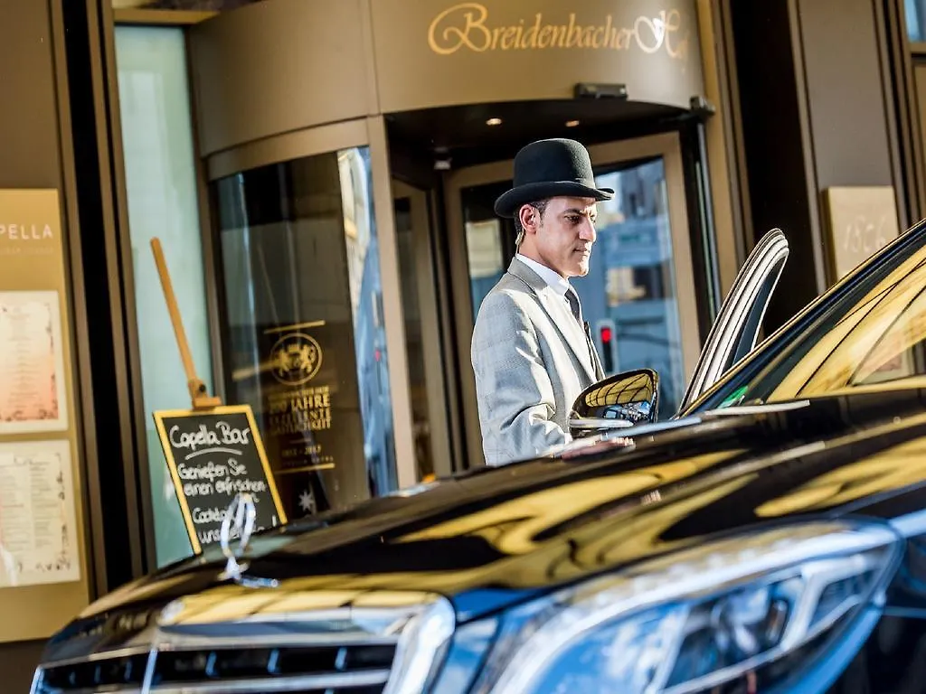 ***** Hotel Breidenbacher Hof, Best Grandhotel 2025 - Die 101 Besten Düsseldorf Alemanha